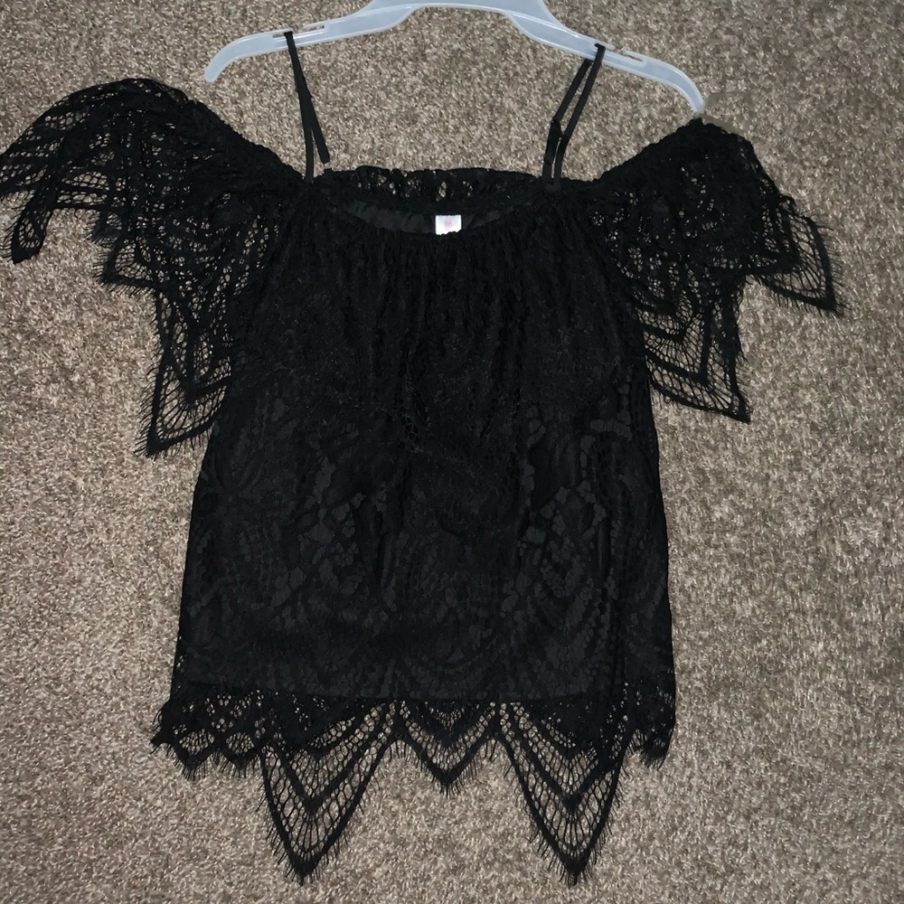 Lace cute blouse